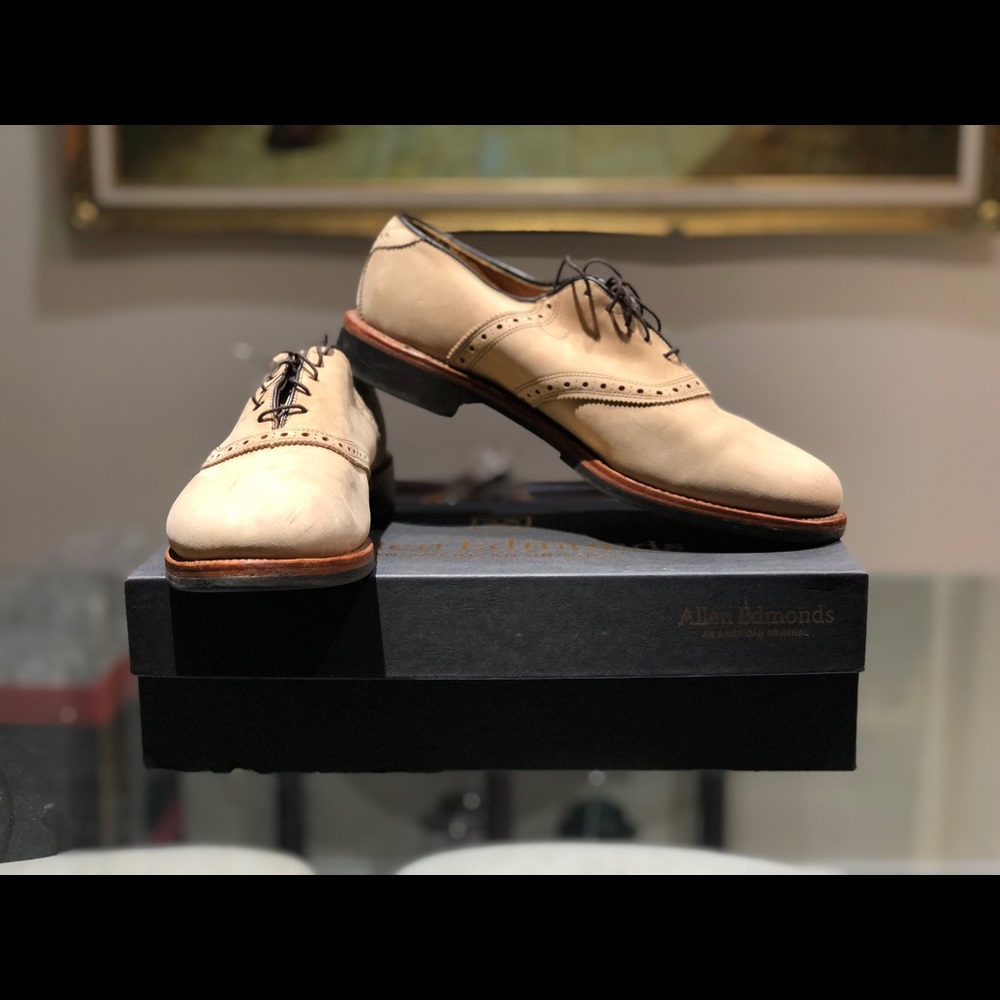 Allen Edmond Derbys